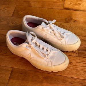 Converse one star low top lugged sole 7.5